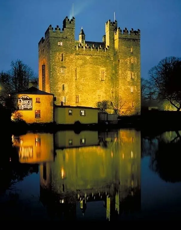 Holiday home Bunratty Castle Gardens Home